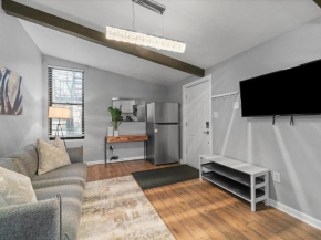 Lawrenceville Central !3 Large and Spacious One Bedroom Apartment with Free Street Parking